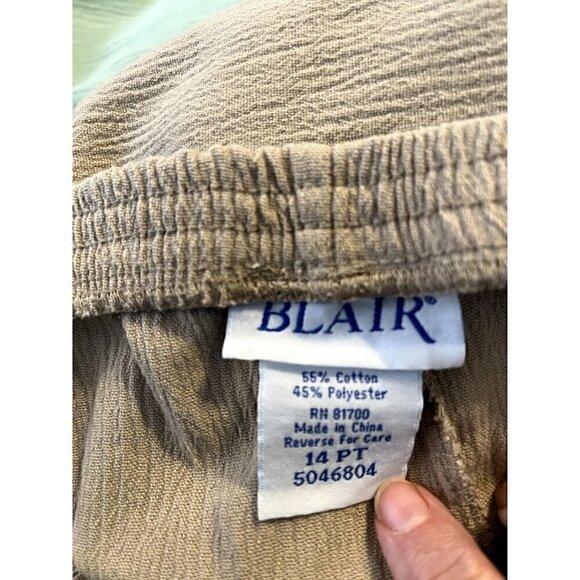 Women's Calcutta Pants, 14 Petite, Lot of 3, Tan, Green, Mauve 5046804 - Picture 3 of 6